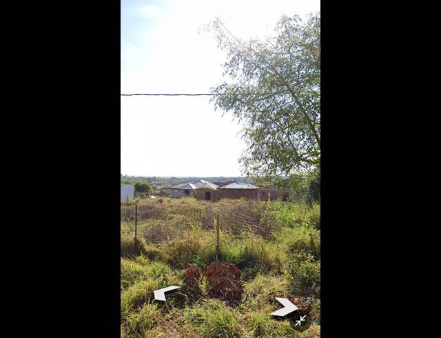 LAND FOR SALE IN MALAMULELE